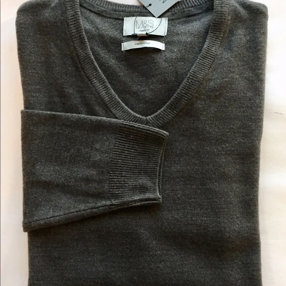 New Marks & Spencer Collection Men’s V Neck Sweater Mid Grey Medium